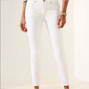 NWT Curvy Chewed Hem Slim Pocket Skinny Crop Jeans in White